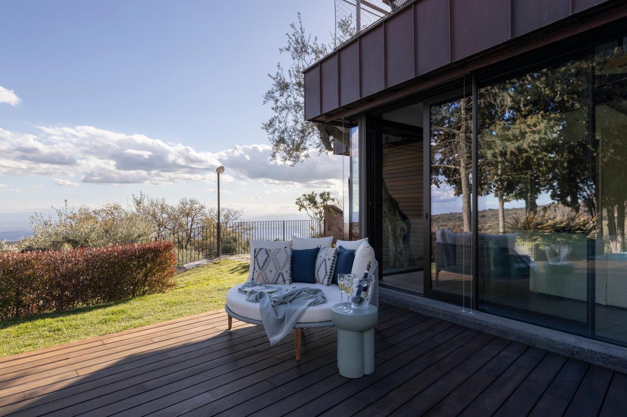Scialaj Villa Di Lusso Sull'Etna Con Piscina E Vista Mare Ragalna Екстериор снимка